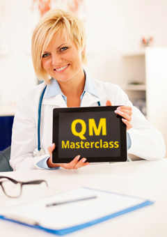 QM Masterclass - Ärztin mit Ipad